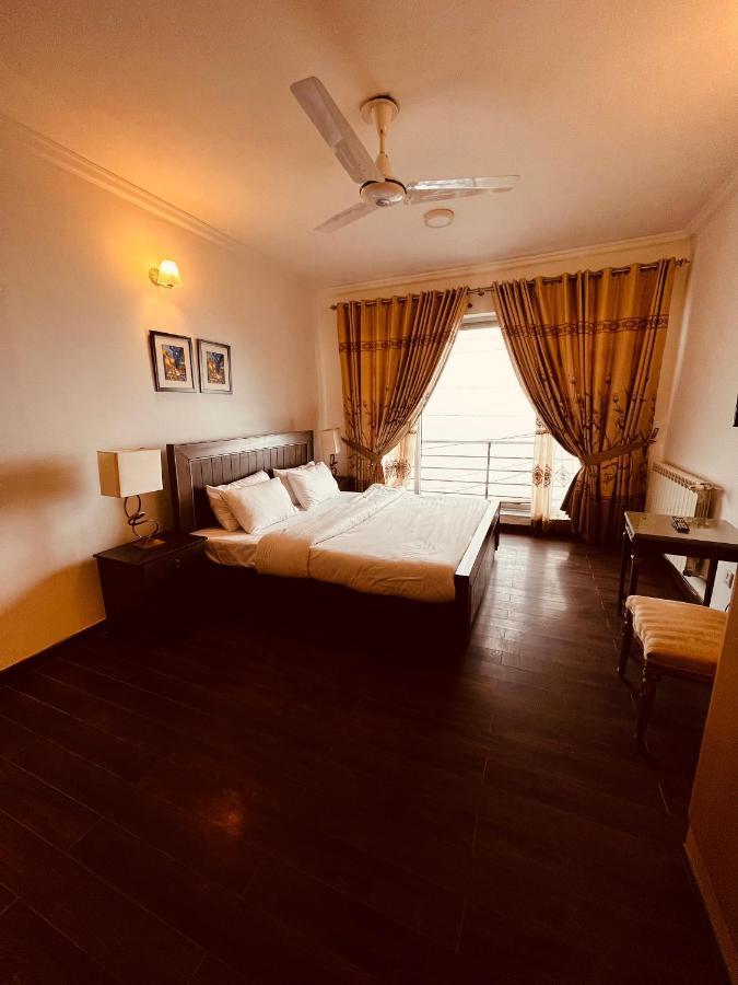 Reina Boutique Hotel - Murree Exterior photo